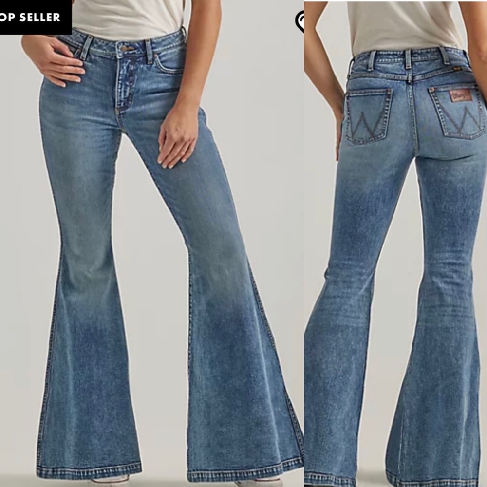 5🌟Rated!! Wrangler Retro Flare Jean